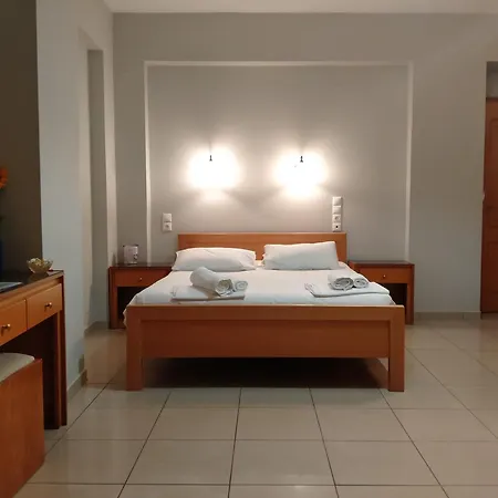Apartment Leonidas Platanias (Crete)